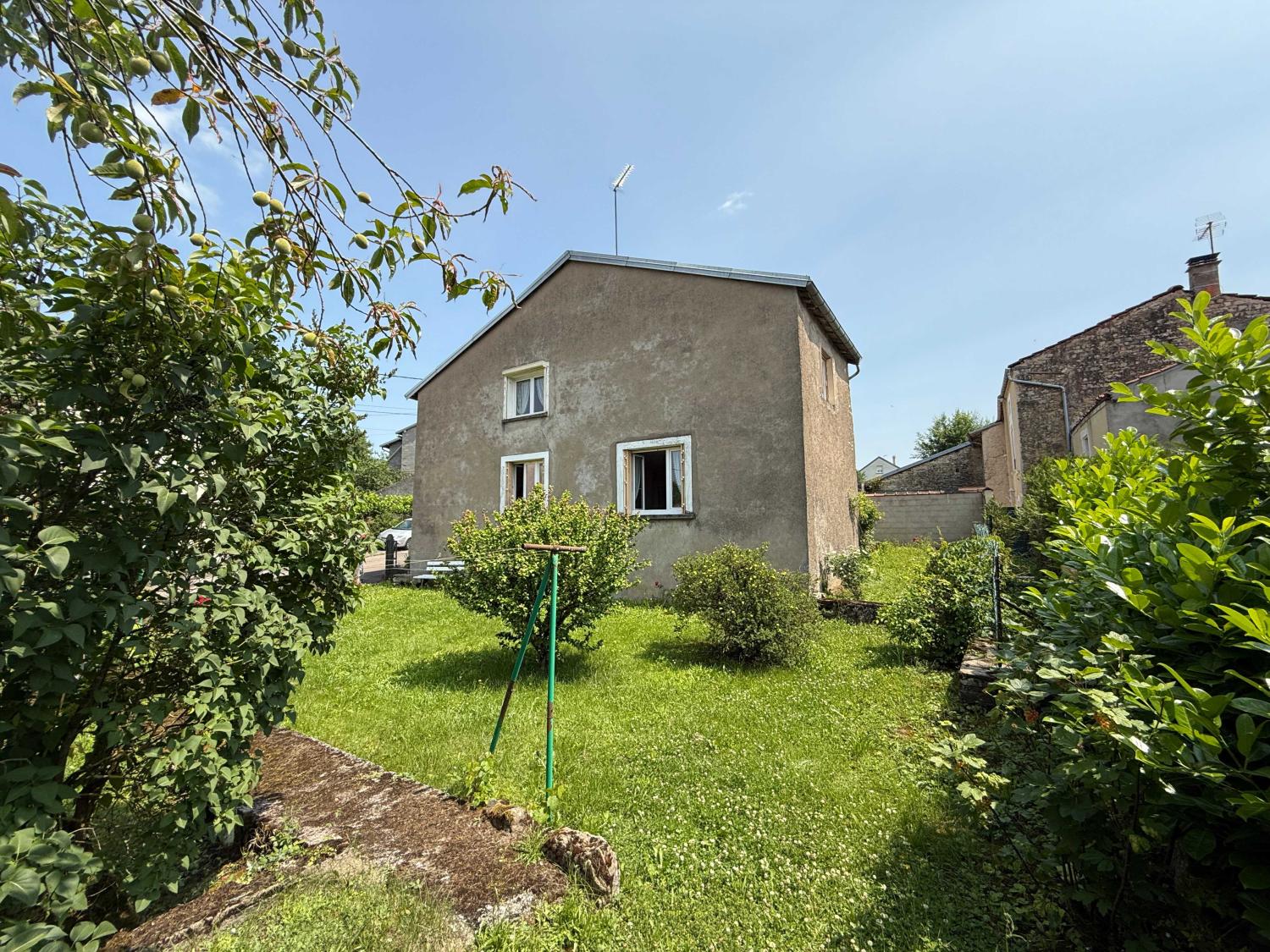  à vendre ferme de village Voisey Haute-Marne 3