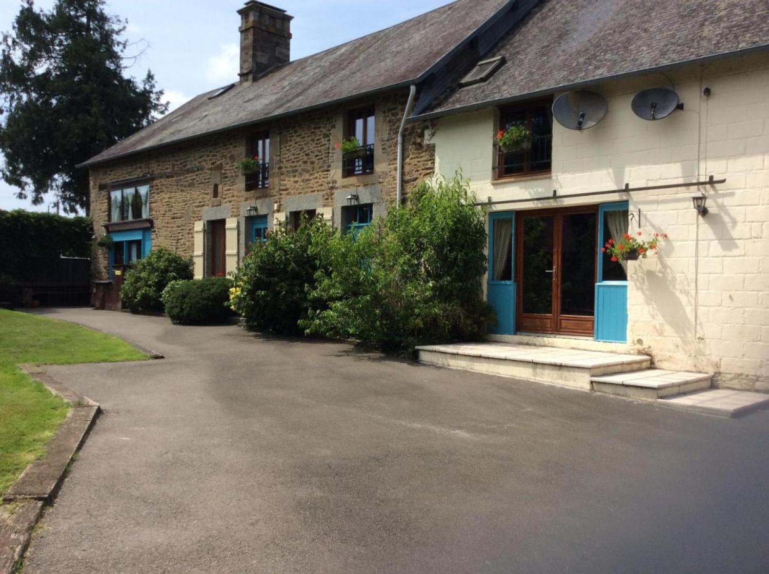  à vendre maison avec gîte Saint-Hilaire-du-Harcouët Manche 3