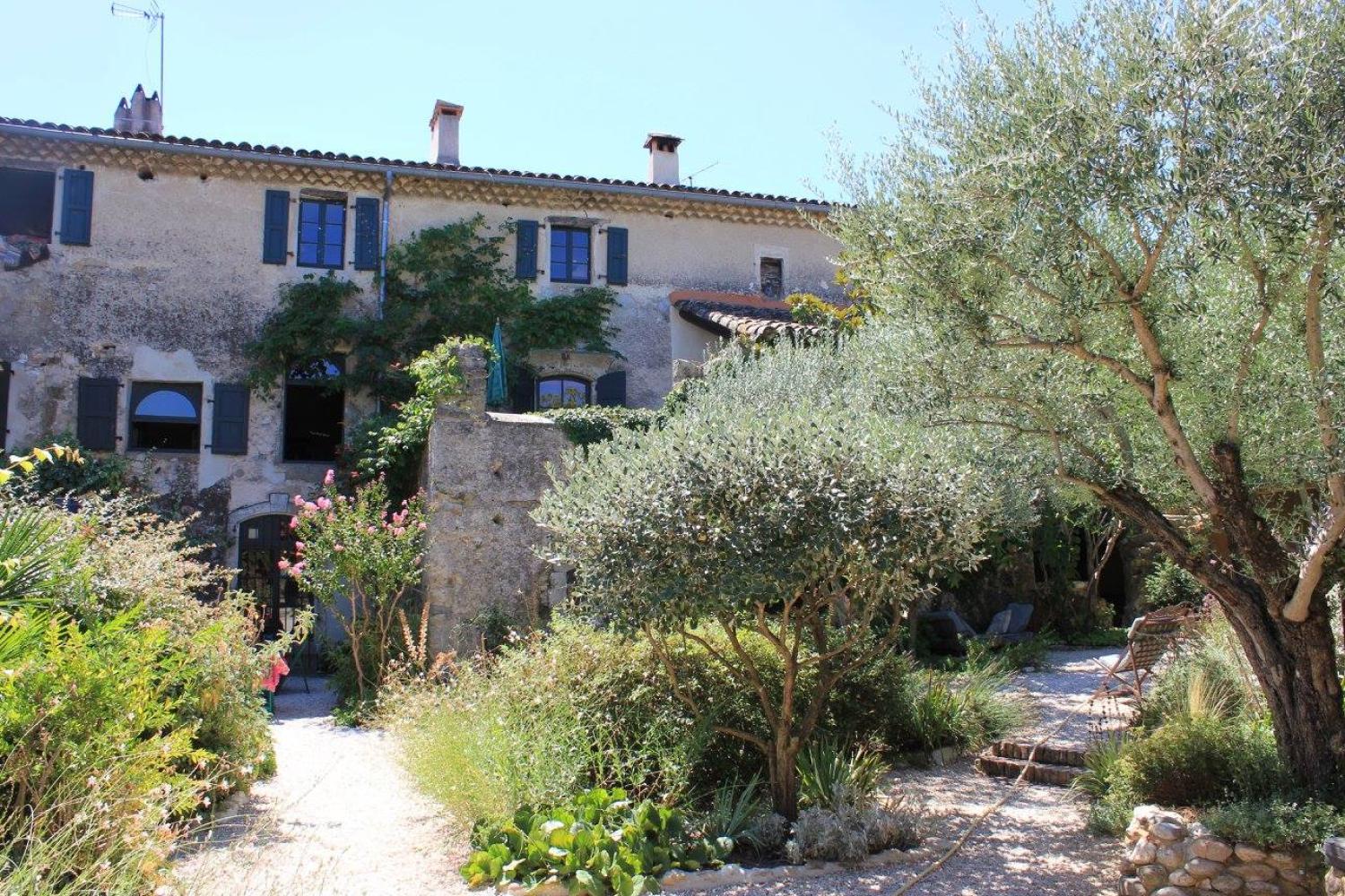  à vendre gîtes/ chambres d'hôtes Cardet Gard 2