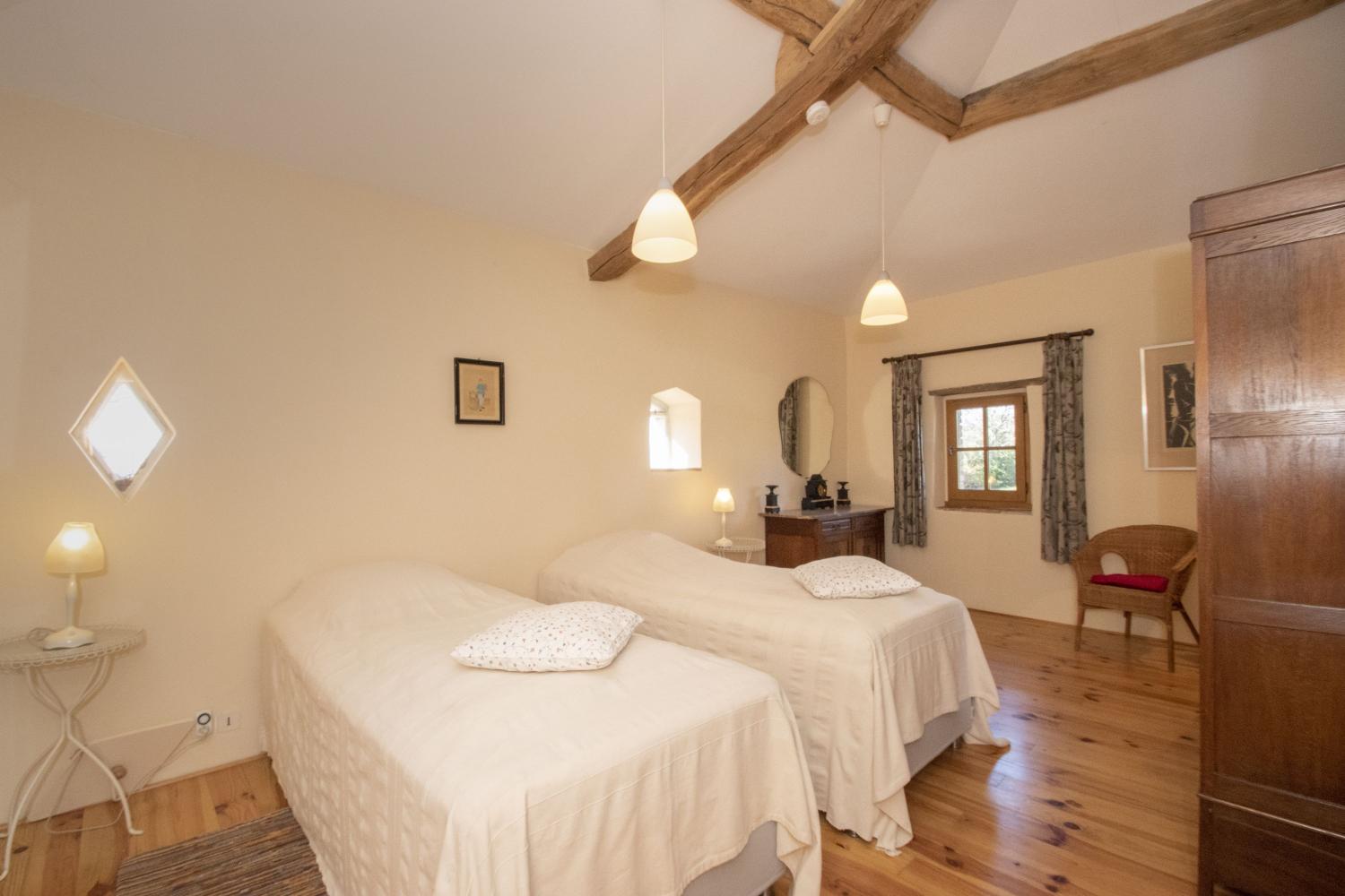  à vendre gîtes/ chambres d'hôtes Castelnau-de-Montmiral Tarn 17