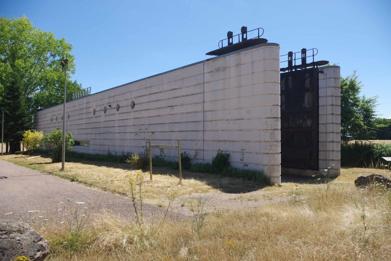  à vendre batiment Alluy Nièvre 1