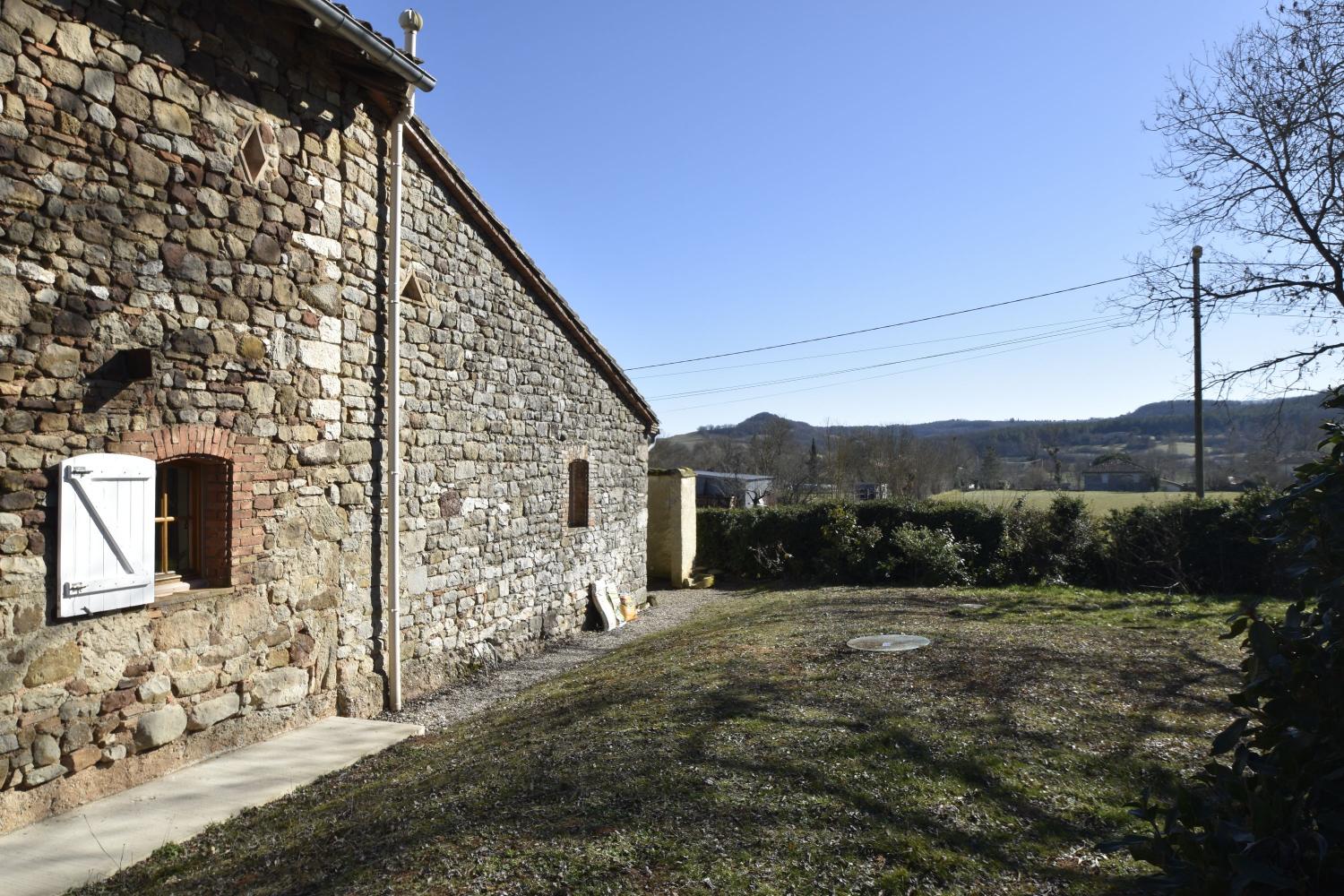  à vendre gîtes/ chambres d'hôtes Castelnau-de-Montmiral Tarn 22