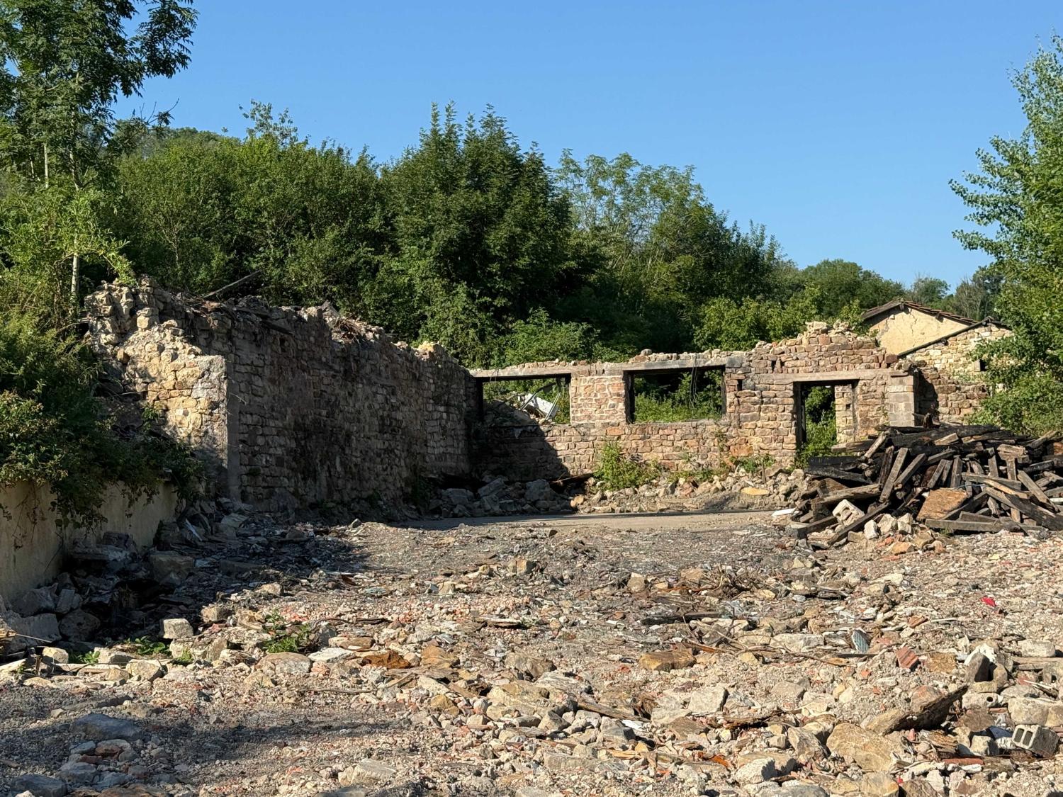  à vendre terrain Bourbonne-les-Bains Haute-Marne 2