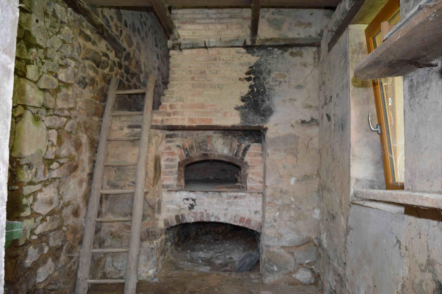  à vendre maison de village Arleuf Nièvre 5
