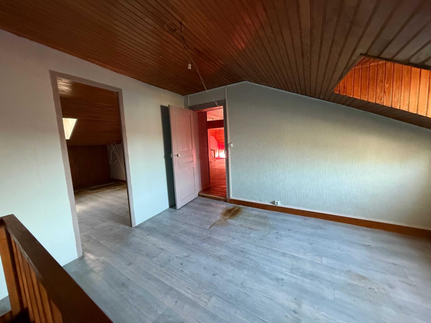  à vendre maison de village Bourbonne-les-Bains Haute-Marne 17