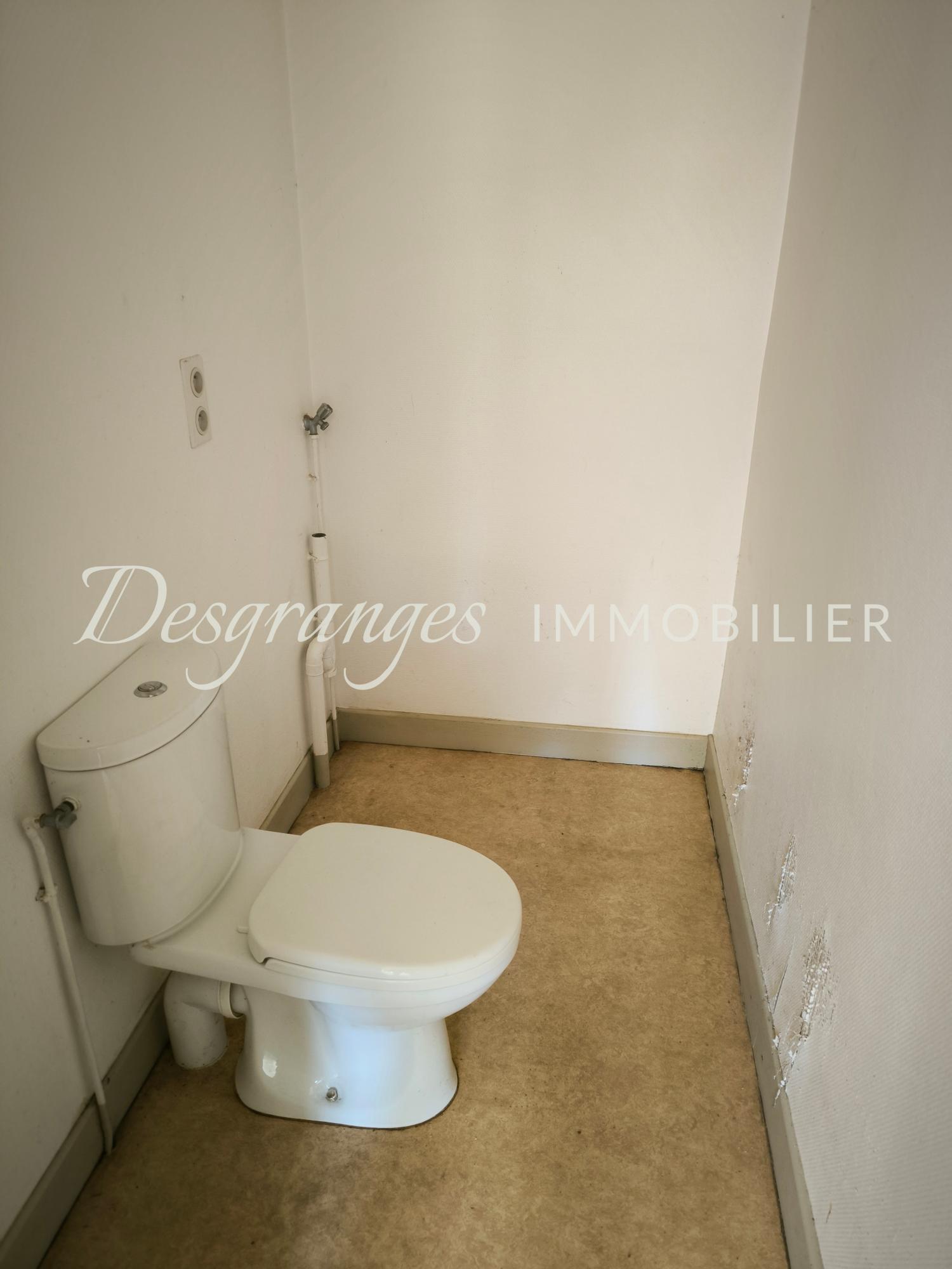  à vendre maison de ville Payzac Dordogne 10