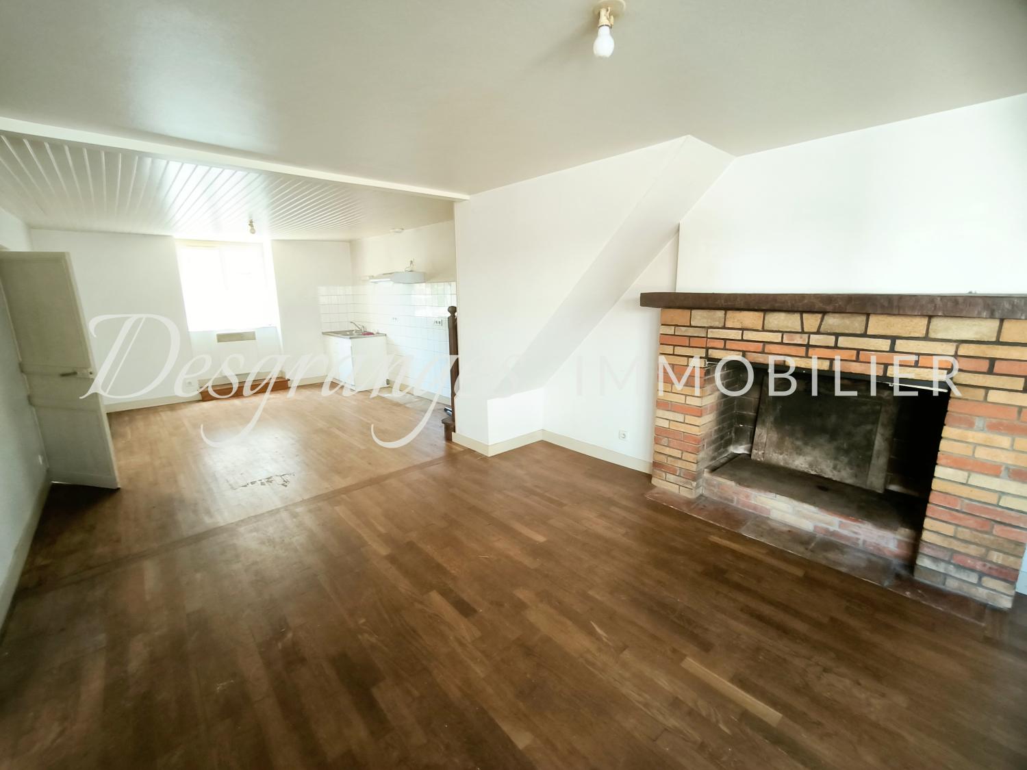  à vendre maison de ville Payzac Dordogne 4