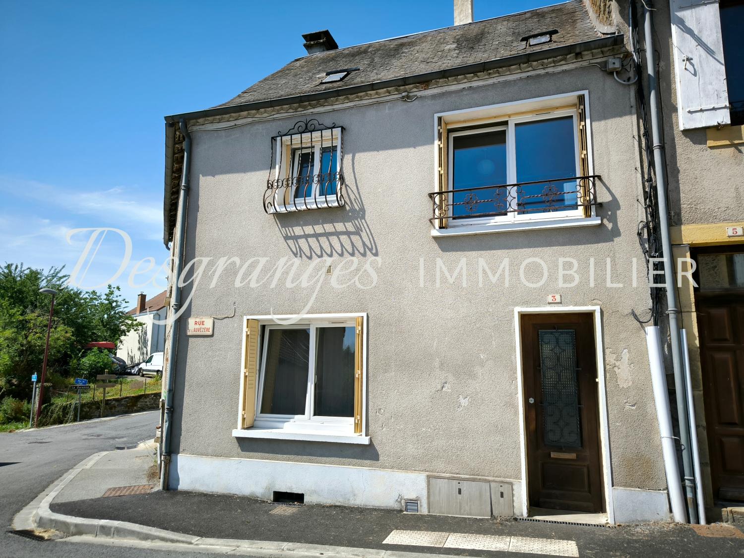  à vendre maison de ville Payzac Dordogne 1