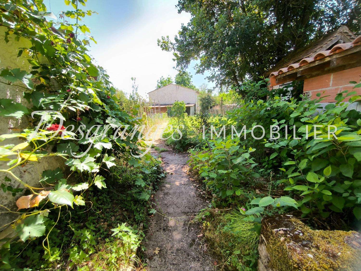  à vendre maison de ville Payzac Dordogne 14