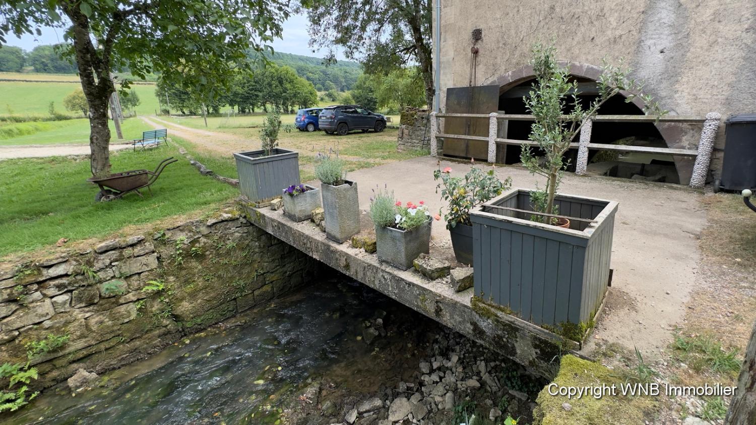  à vendre maison indépendant Anchenoncourt-et-Chazel Haute-Saône 11