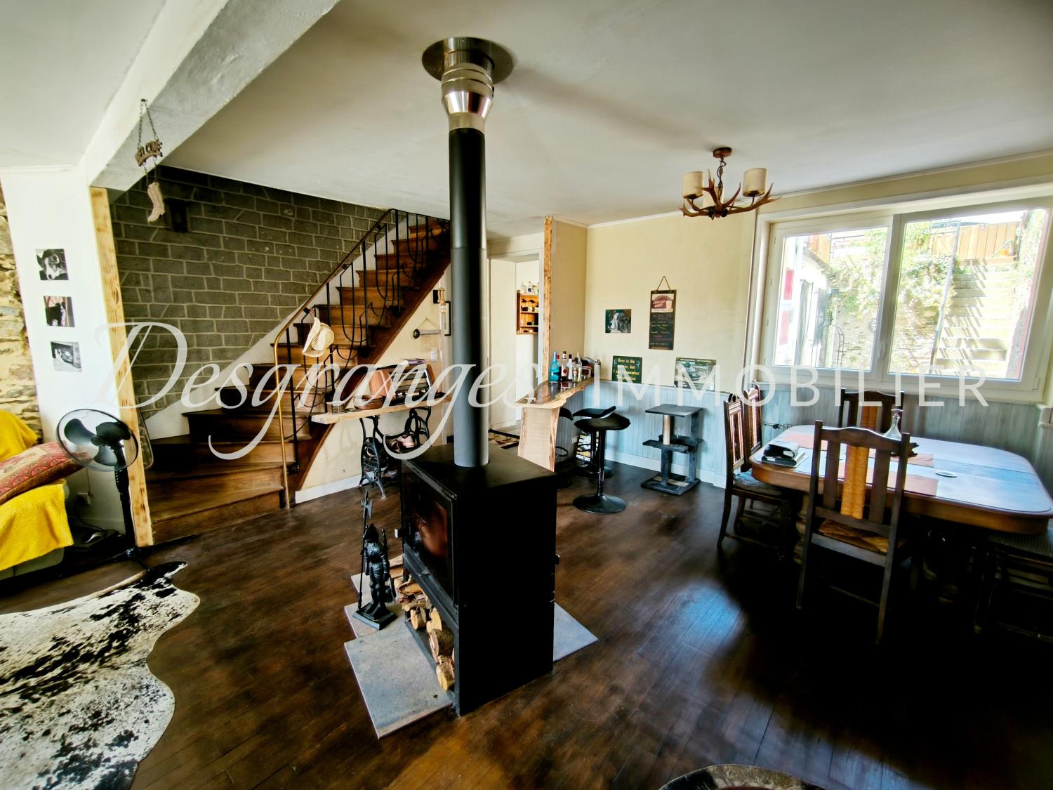  à vendre maison de ville Payzac Dordogne 3