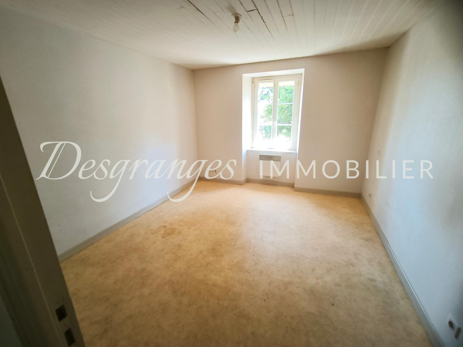  à vendre maison de ville Payzac Dordogne 8