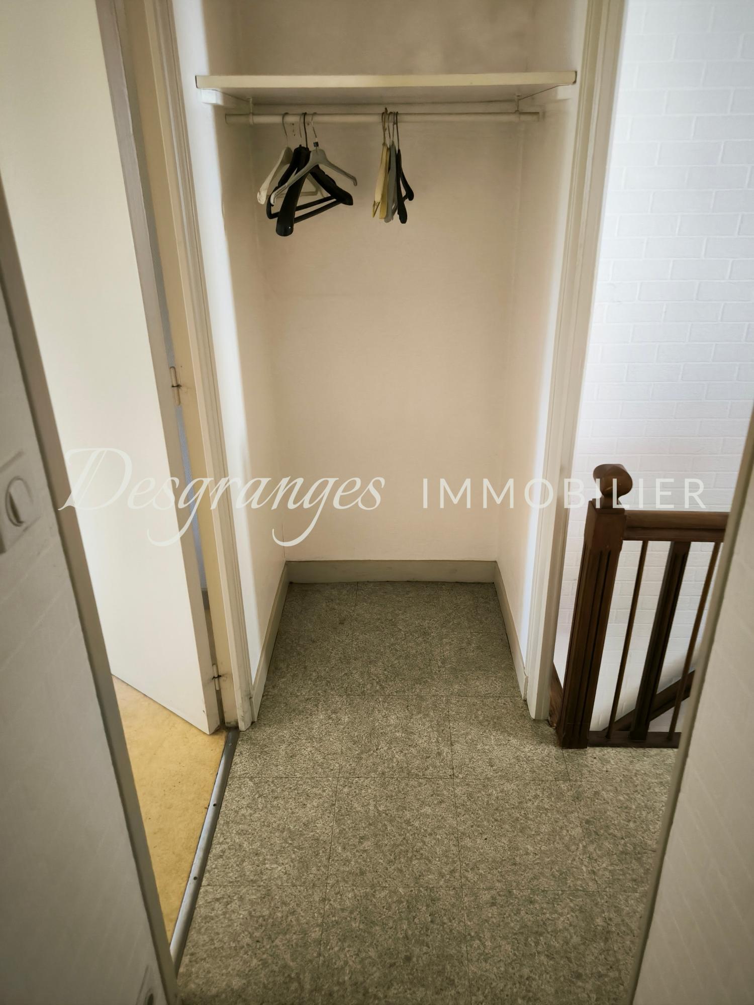  à vendre maison de ville Payzac Dordogne 13