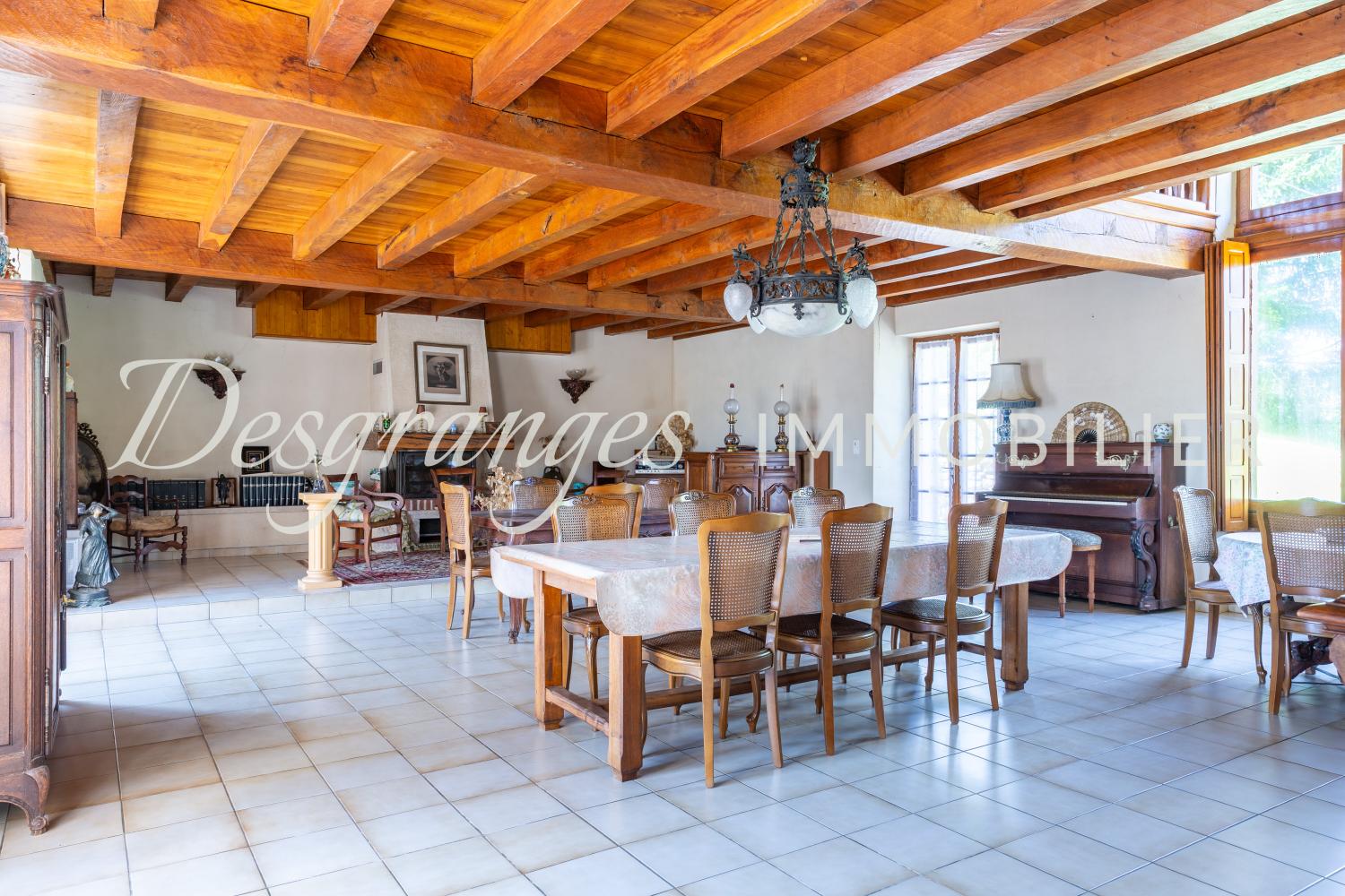 à vendre propriété Hautefort Dordogne 4