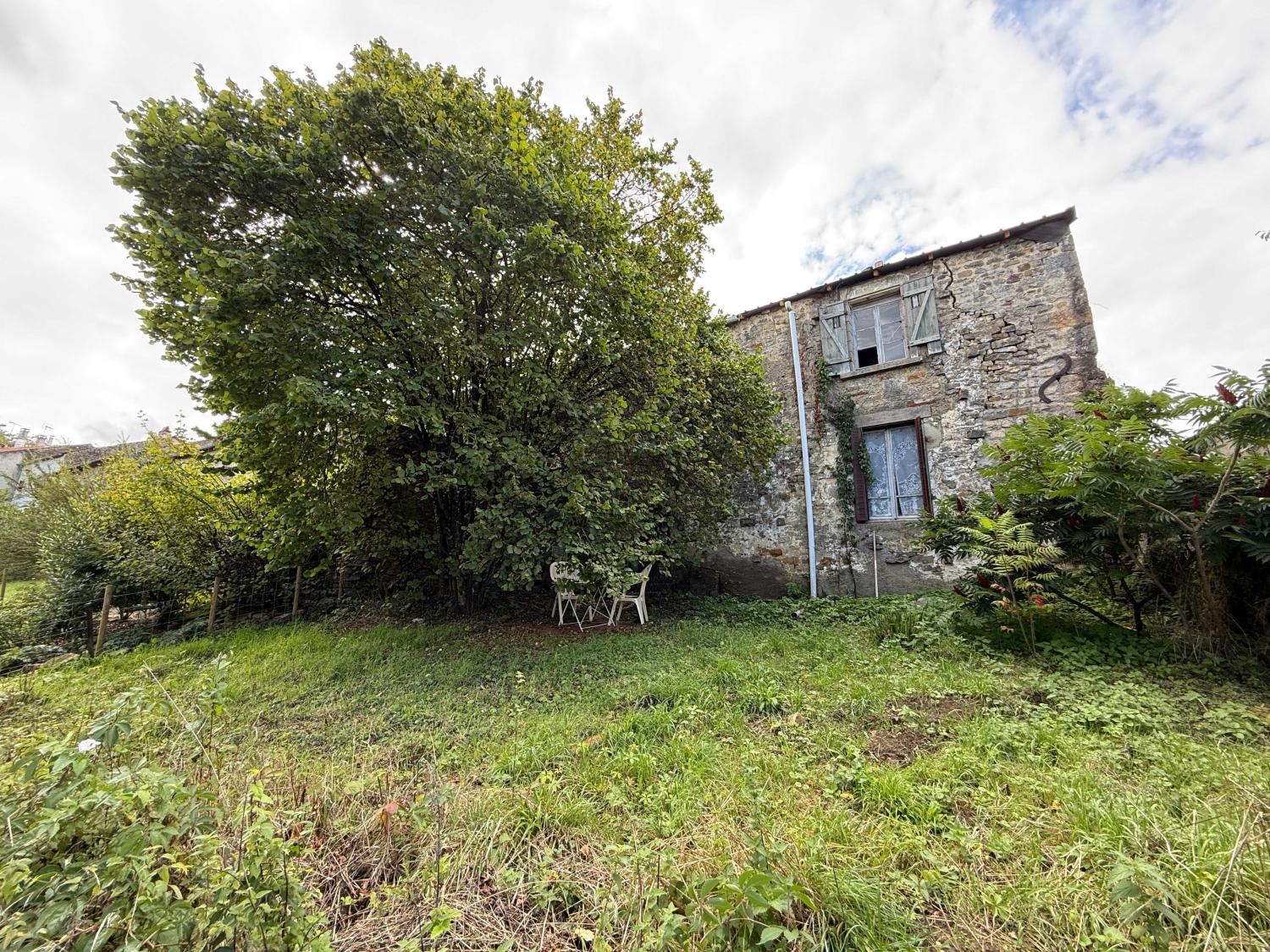  à vendre ferme de village Bourbonne-les-Bains Haute-Marne 26