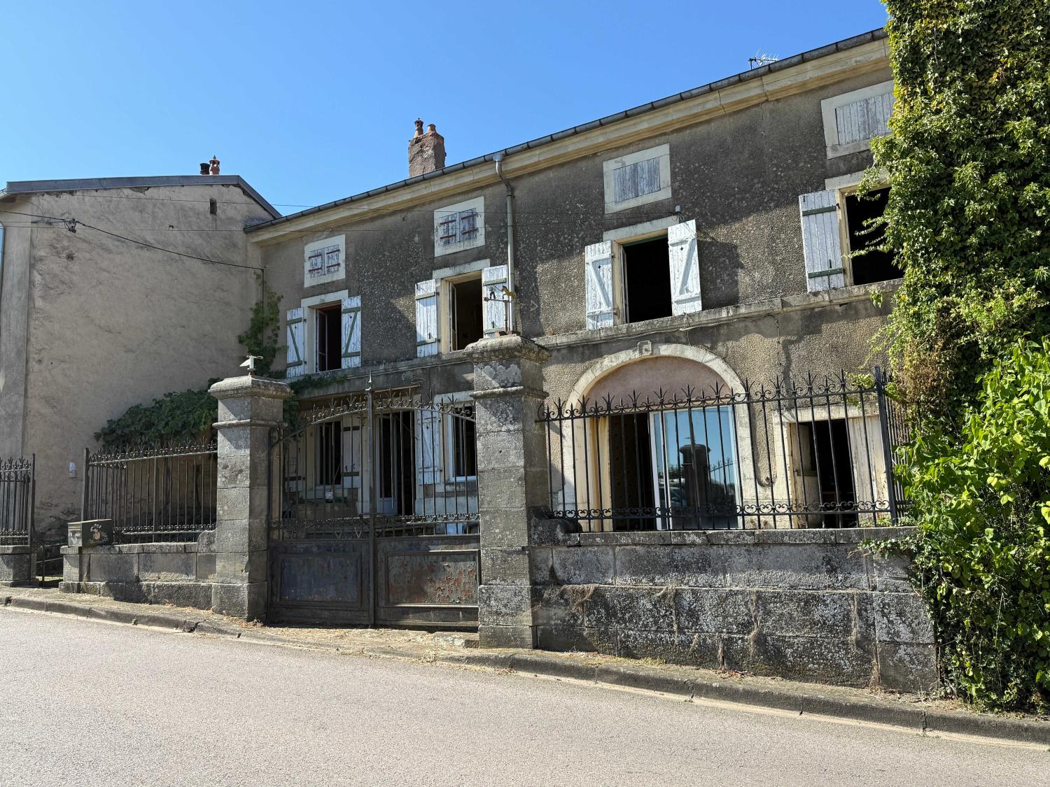  à vendre maison bourgeoise Châtillon-sur-Saône Vosges 1