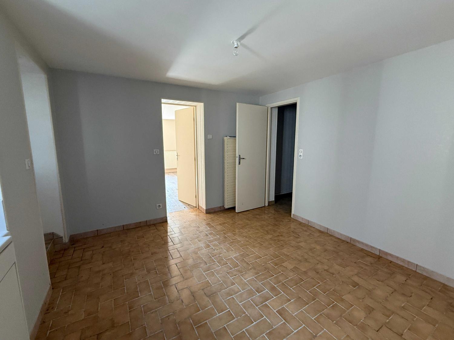  à vendre maison de village Doulevant-le-Château Haute-Marne 17