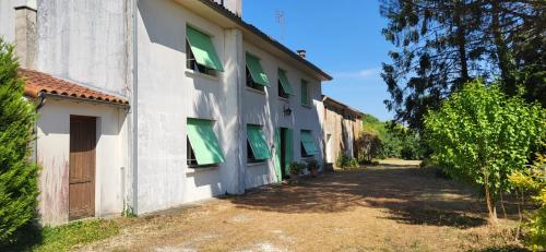 Saint-André-de-Lidon Charente-Maritime maison foto