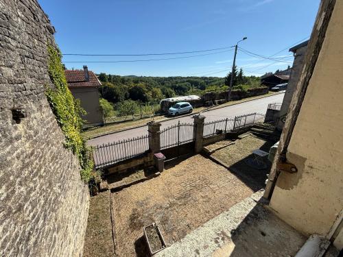  à vendre maison bourgeoise Châtillon-sur-Saône Vosges 48
