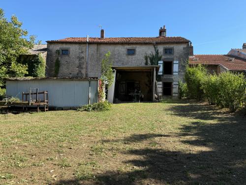  à vendre maison bourgeoise Châtillon-sur-Saône Vosges 26