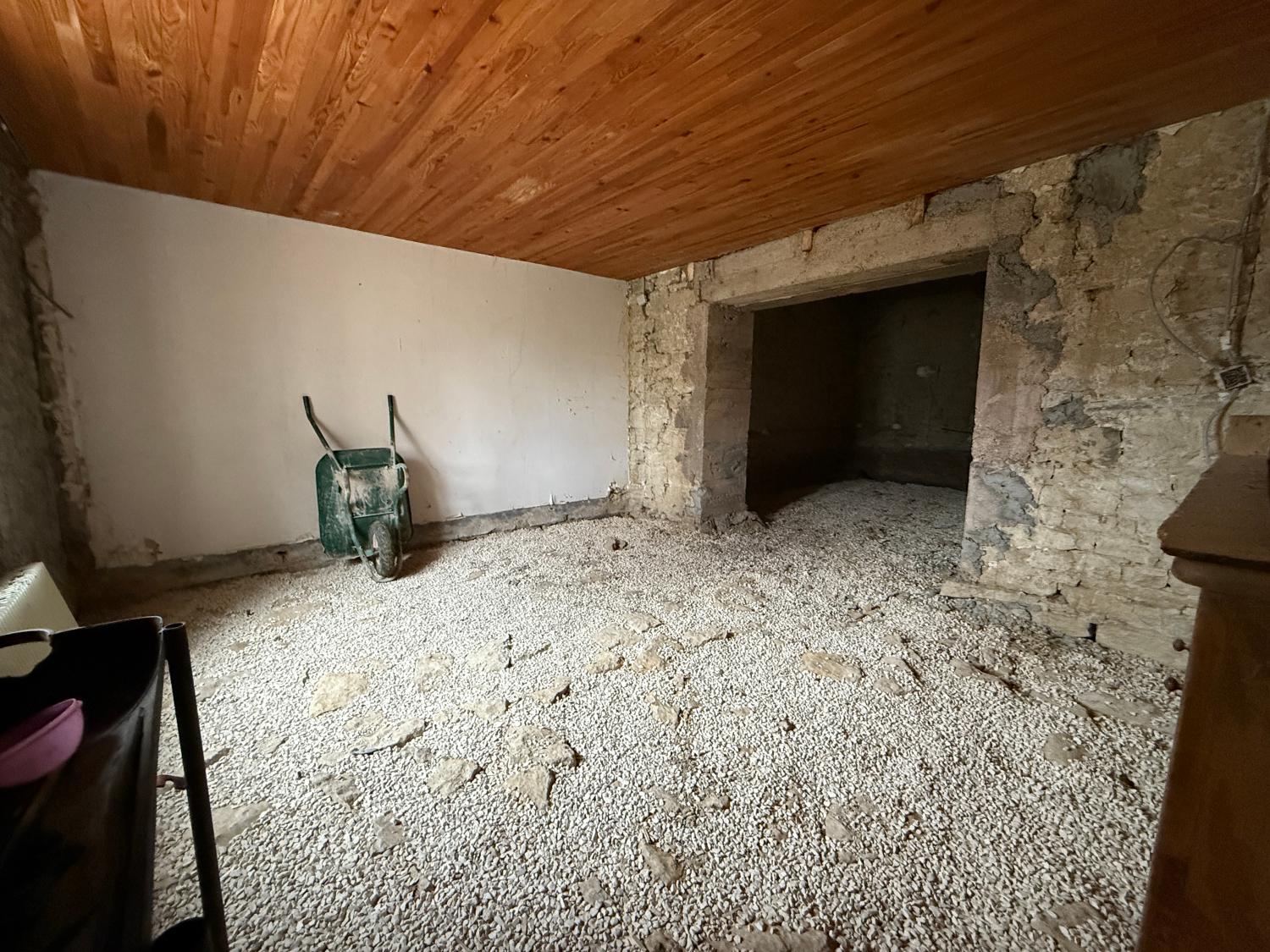  à vendre maison indépendant Jussey Haute-Saône 22