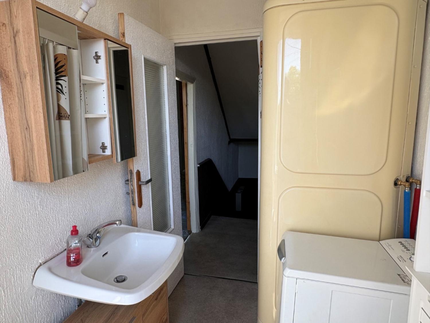 à vendre maison de village Jumilhac-le-Grand Dordogne 8