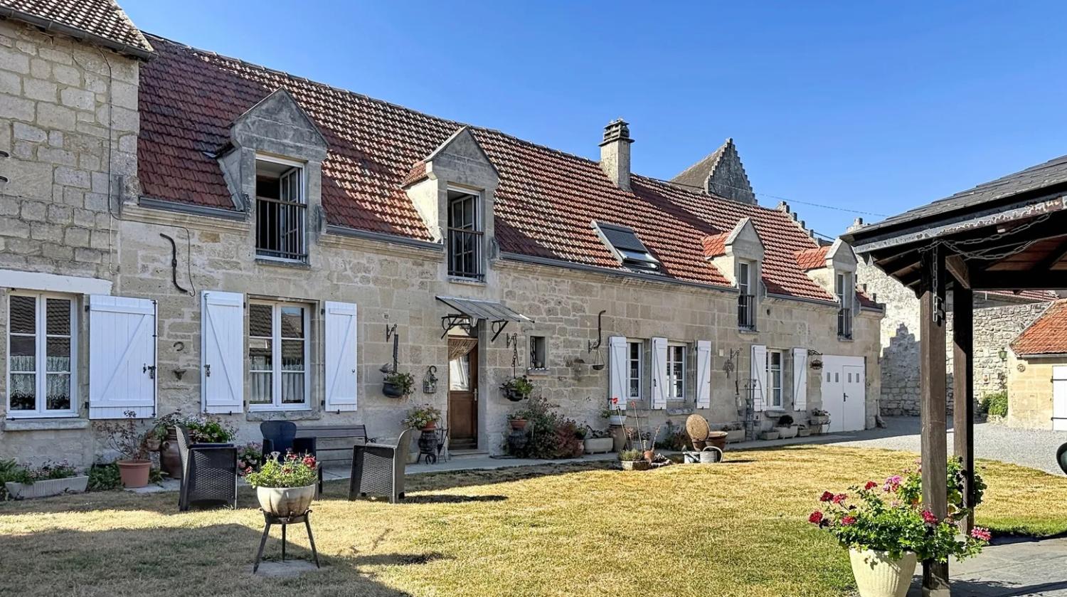  à vendre maison avec gîte Vez Oise 1