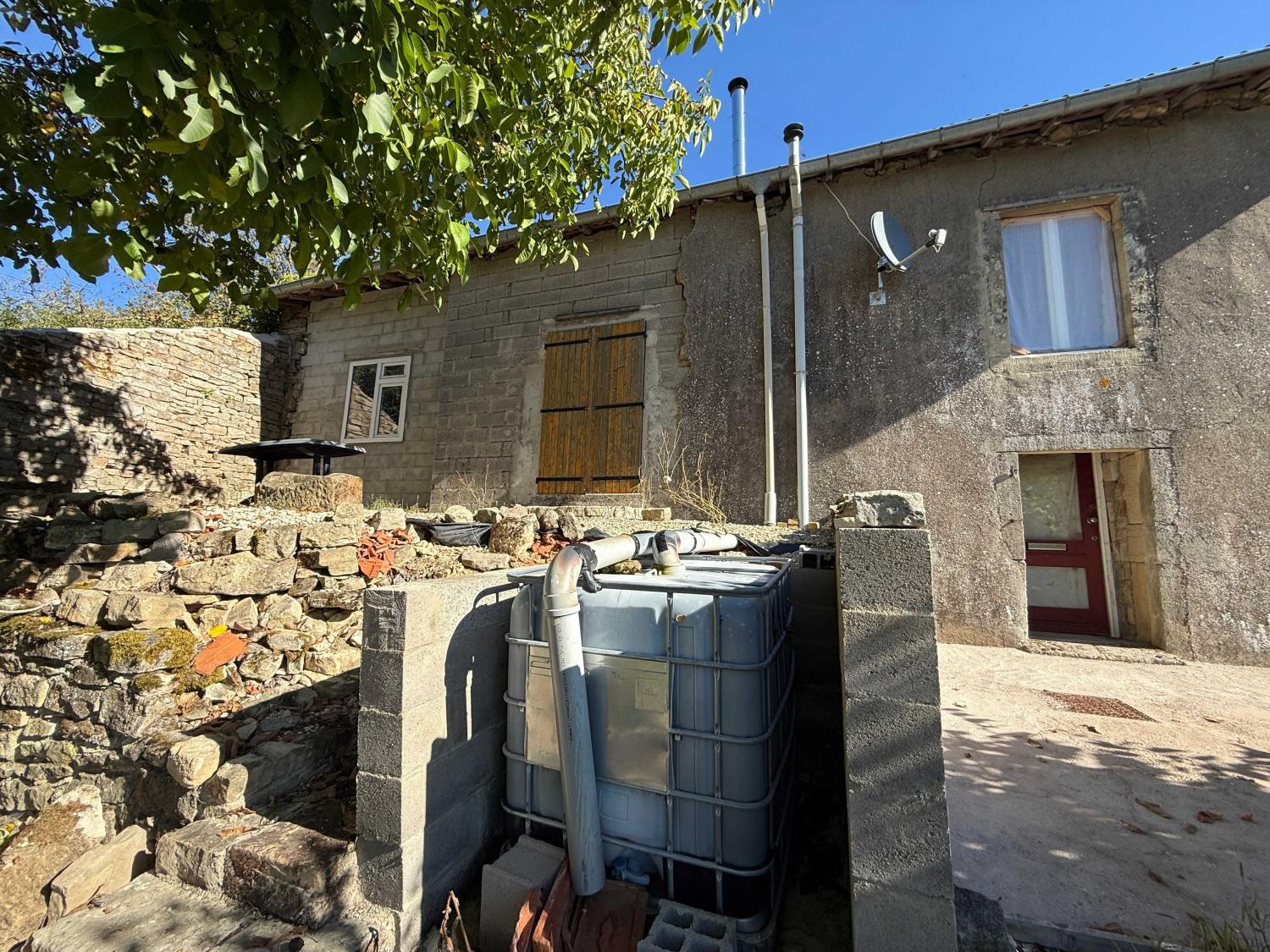à vendre maison de village Montcourt Haute-Saône 13
