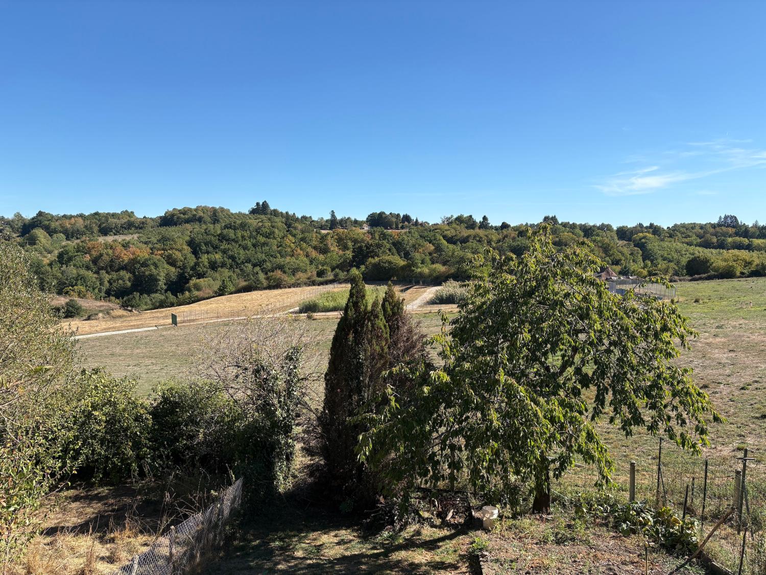  à vendre maison de village Coussac-Bonneval Haute-Vienne 22
