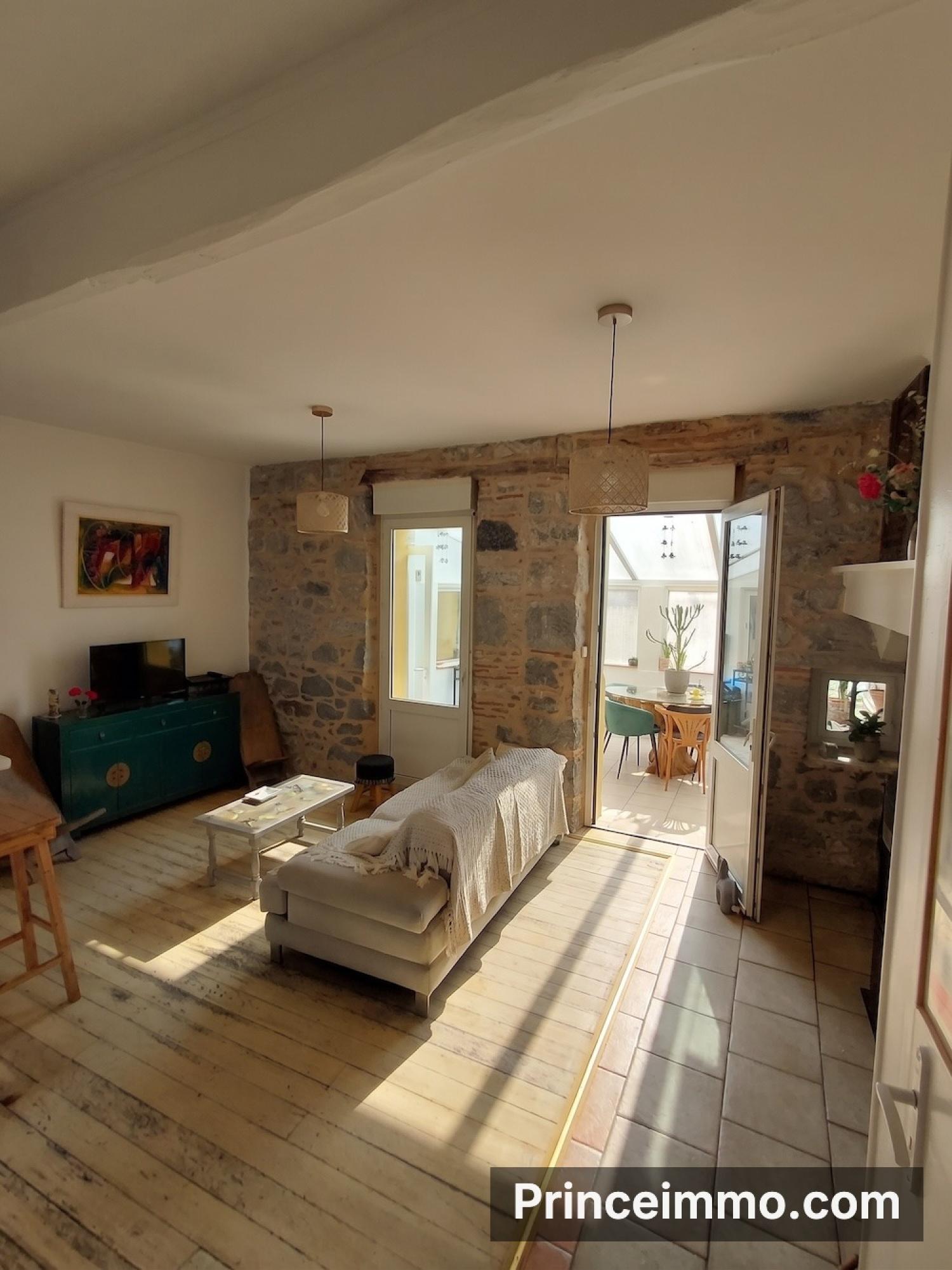  à vendre maison de village Douelle Lot 13