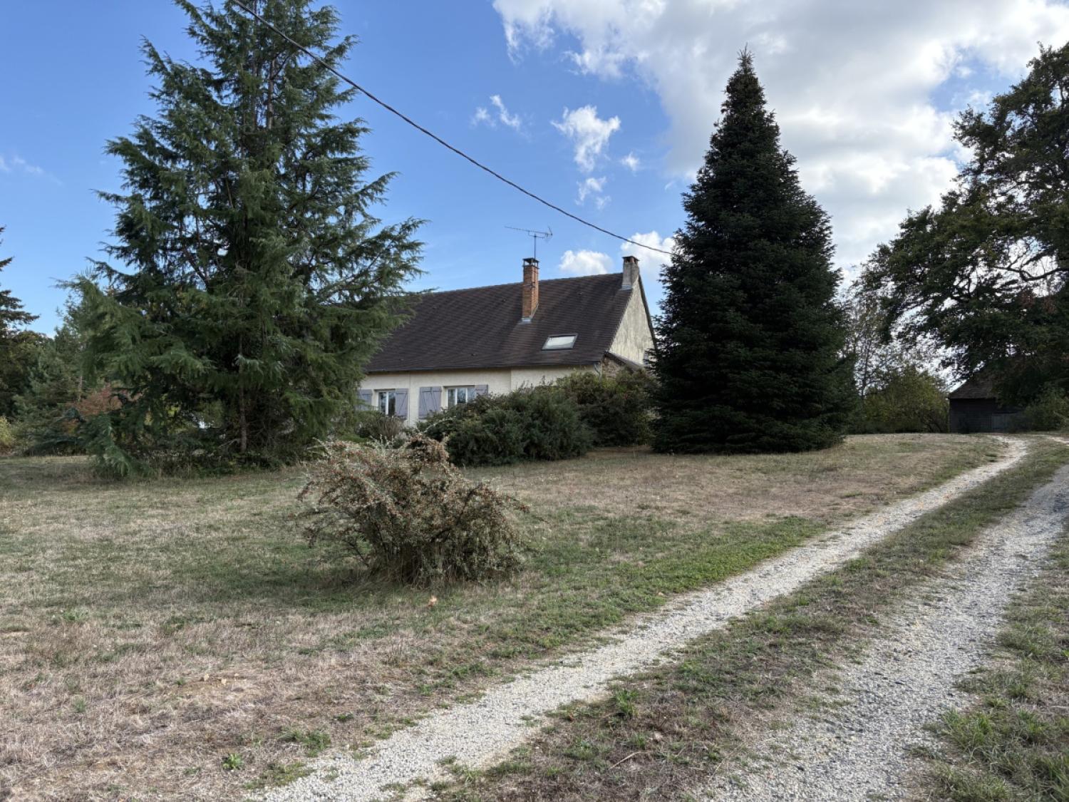 à vendre maison indépendant Coussac-Bonneval Haute-Vienne 24