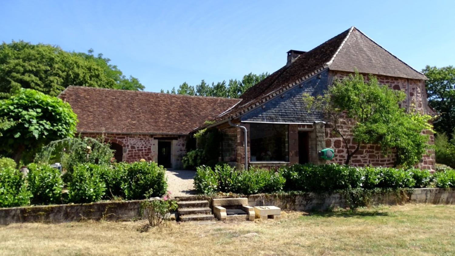  à vendre maison indépendant Ségonzac Corrèze 1