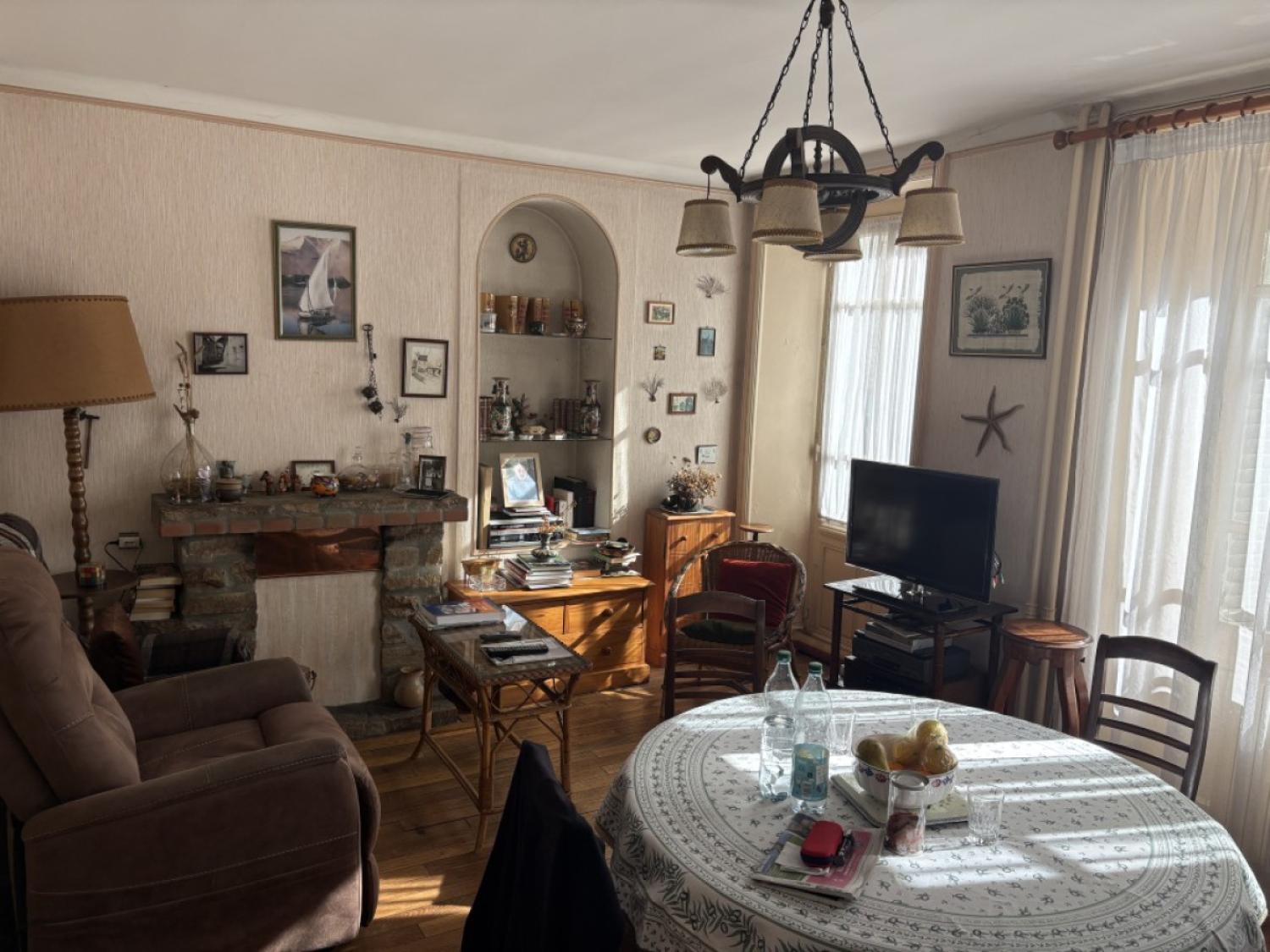 à vendre maison de village Ségur-le-Château Corrèze 8