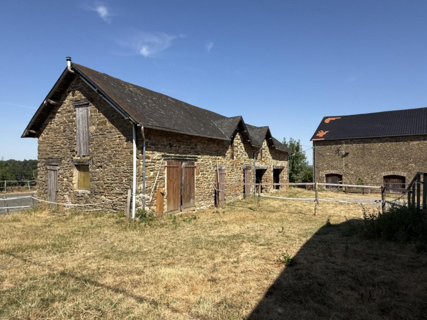  à vendre ferme Saint-Pardoux-Corbier Corrèze 3