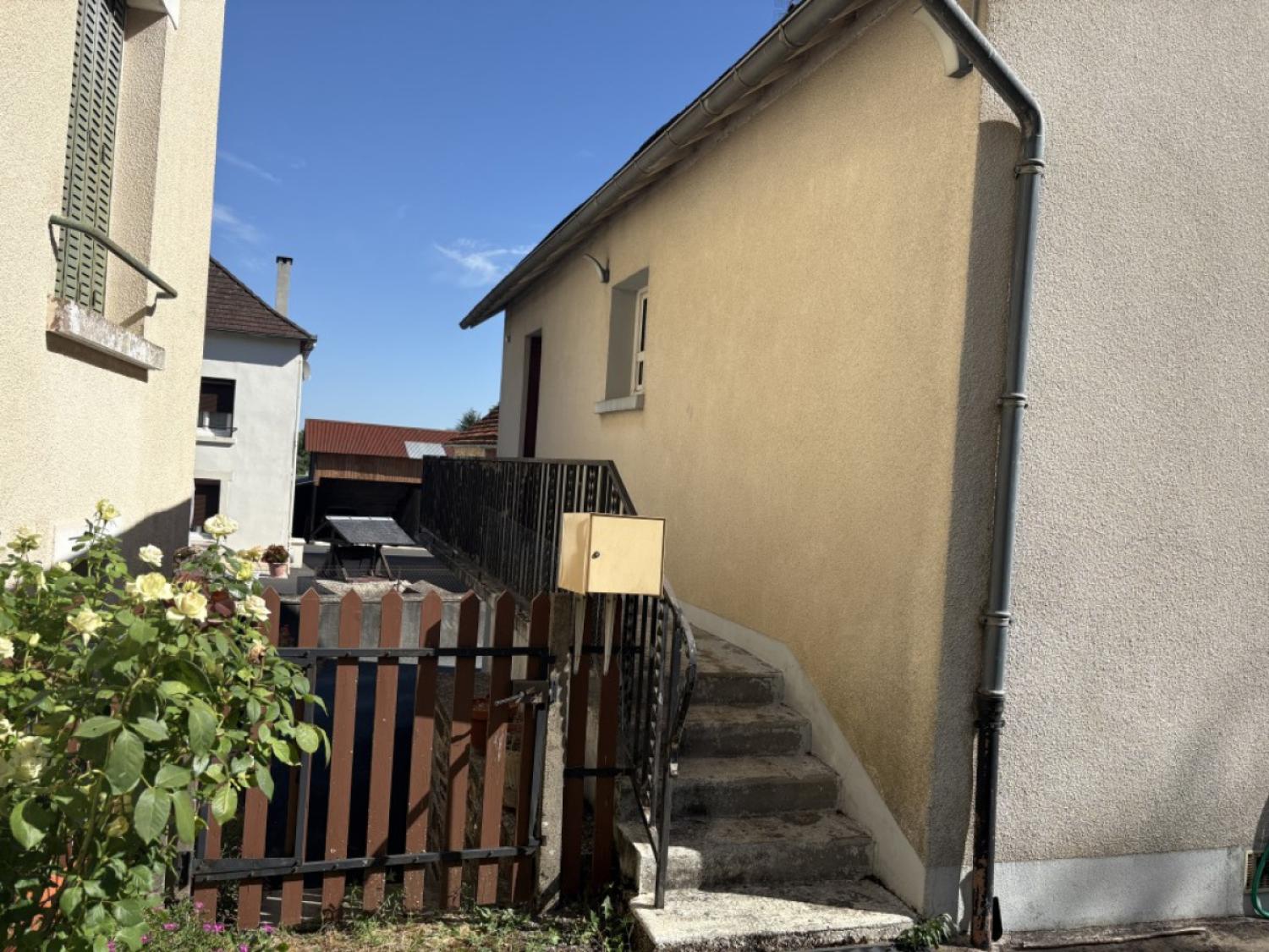  à vendre maison de village Saint-Sornin-Lavolps Corrèze 13