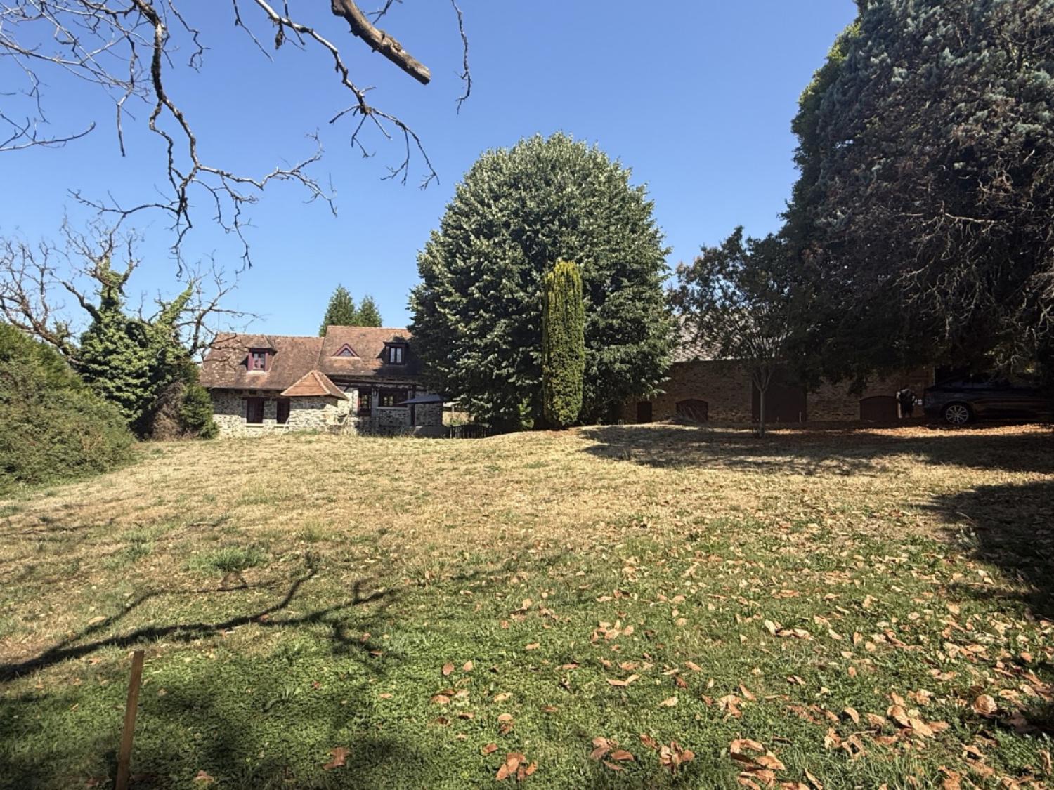à vendre maison indépendant Lubersac Corrèze 12
