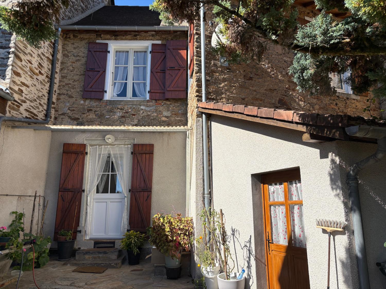 à vendre maison de village Coussac-Bonneval Haute-Vienne 3