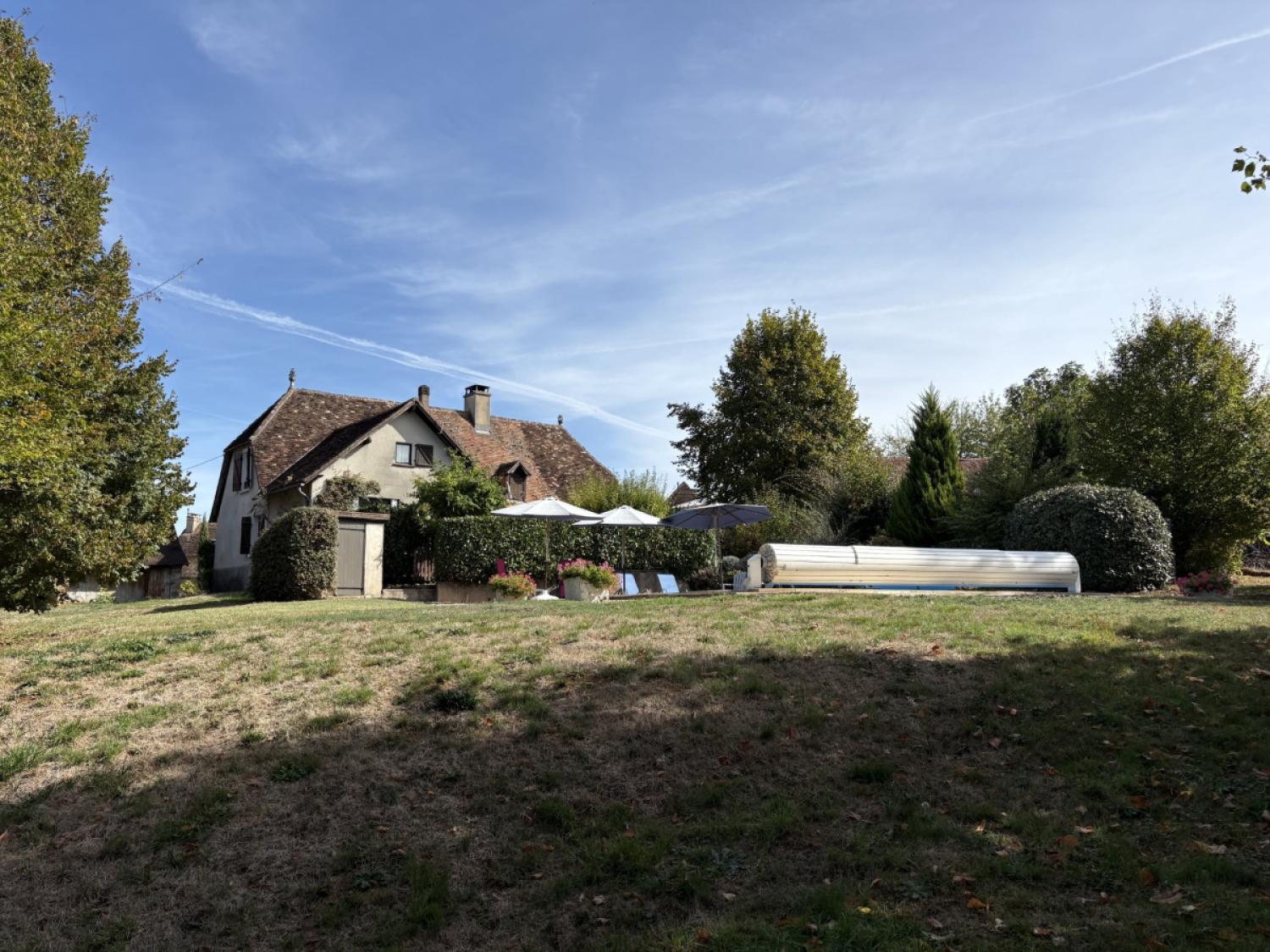  à vendre maison avec gîte Meuzac Haute-Vienne 45