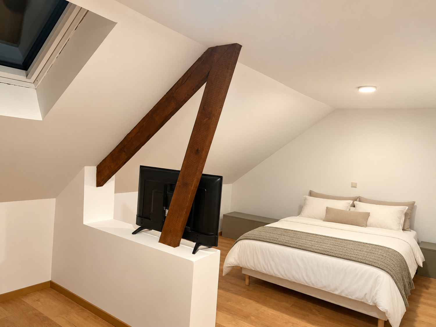 à vendre maison indépendant Beaufort Nord 11
