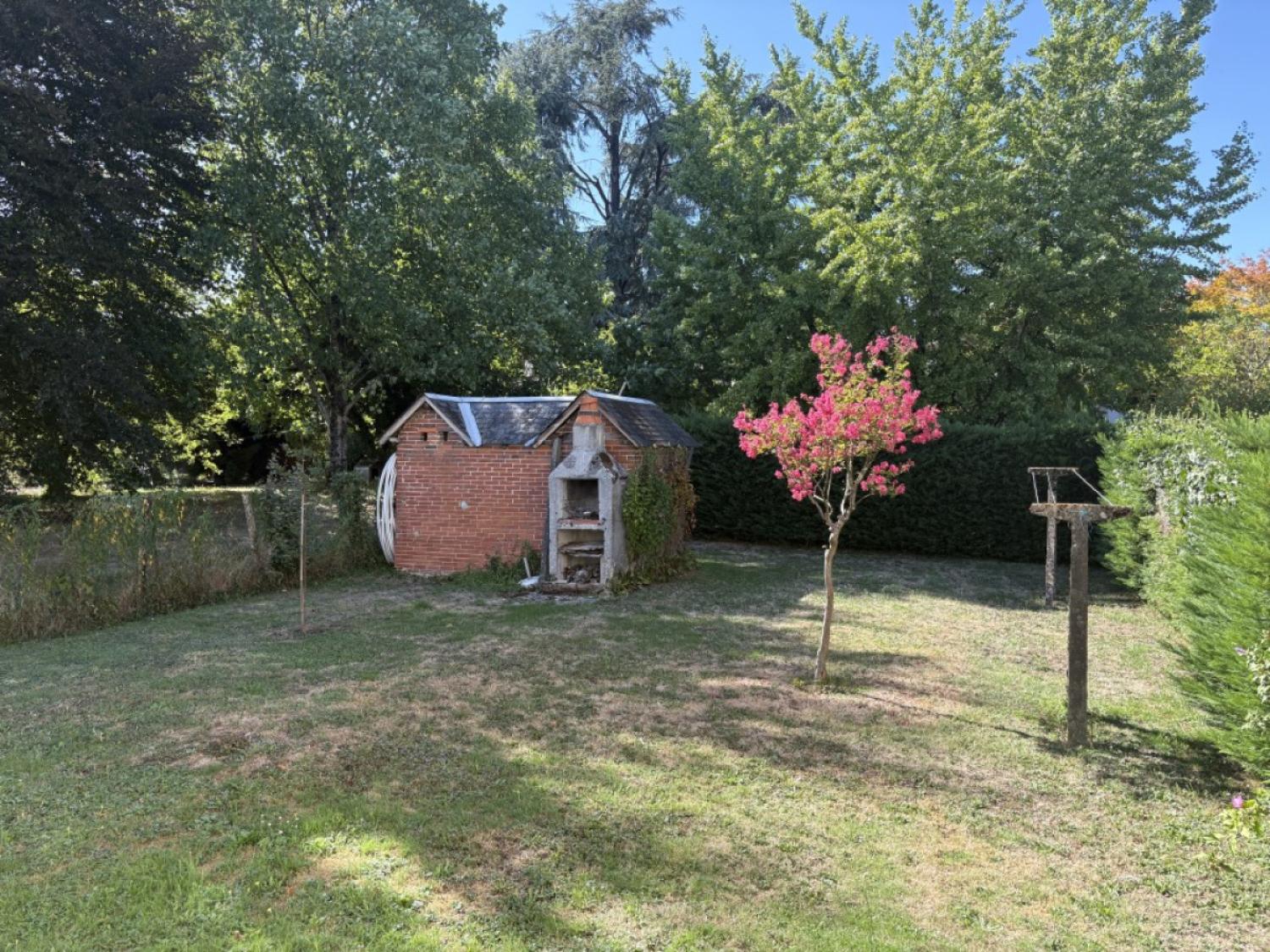  à vendre maison de village Saint-Sornin-Lavolps Corrèze 12