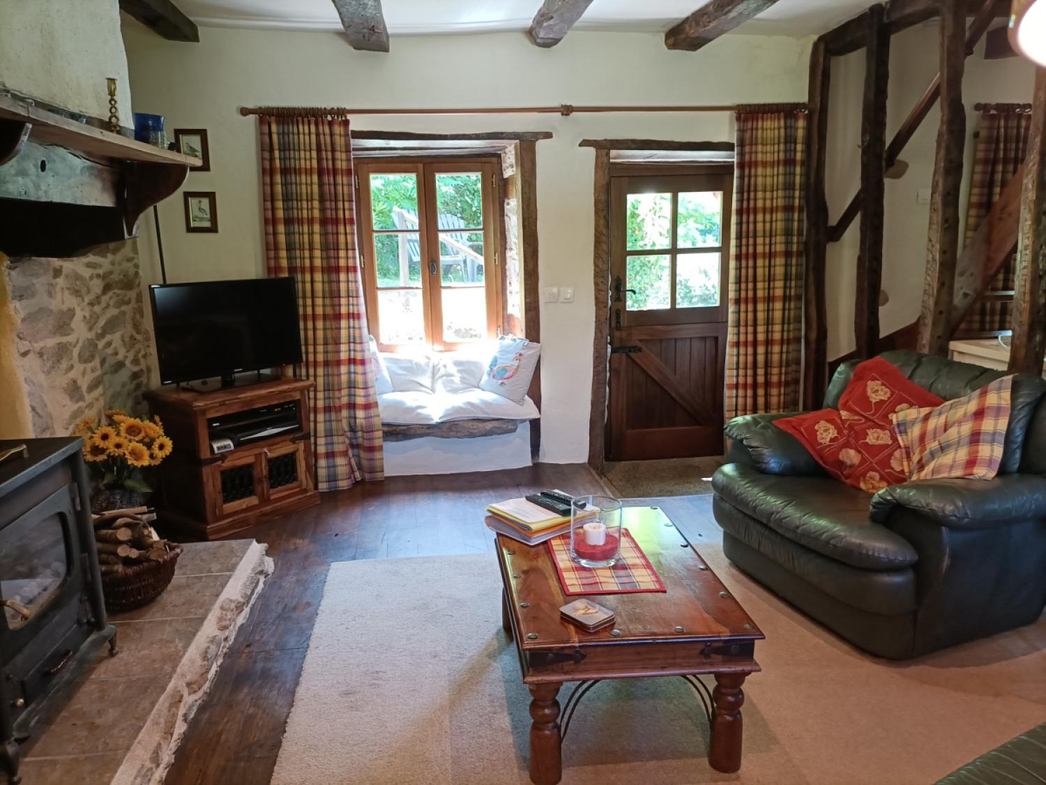  à vendre maison avec gîte Meuzac Haute-Vienne 33
