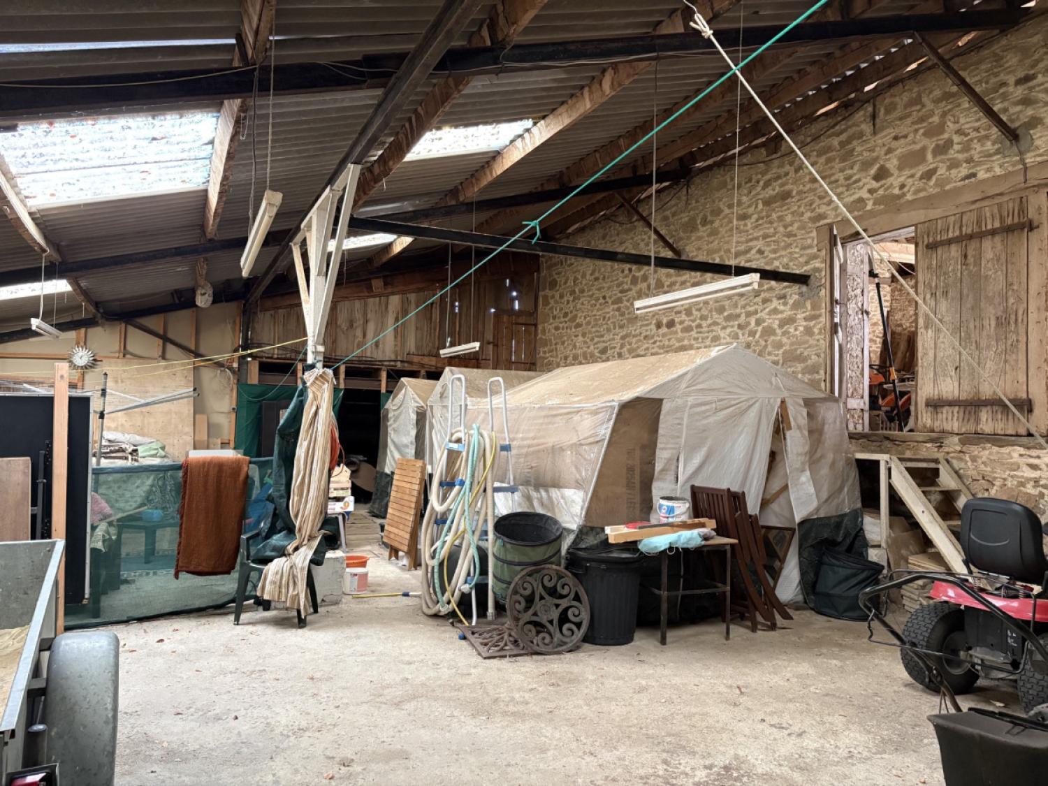  à vendre maison avec gîte Meuzac Haute-Vienne 40