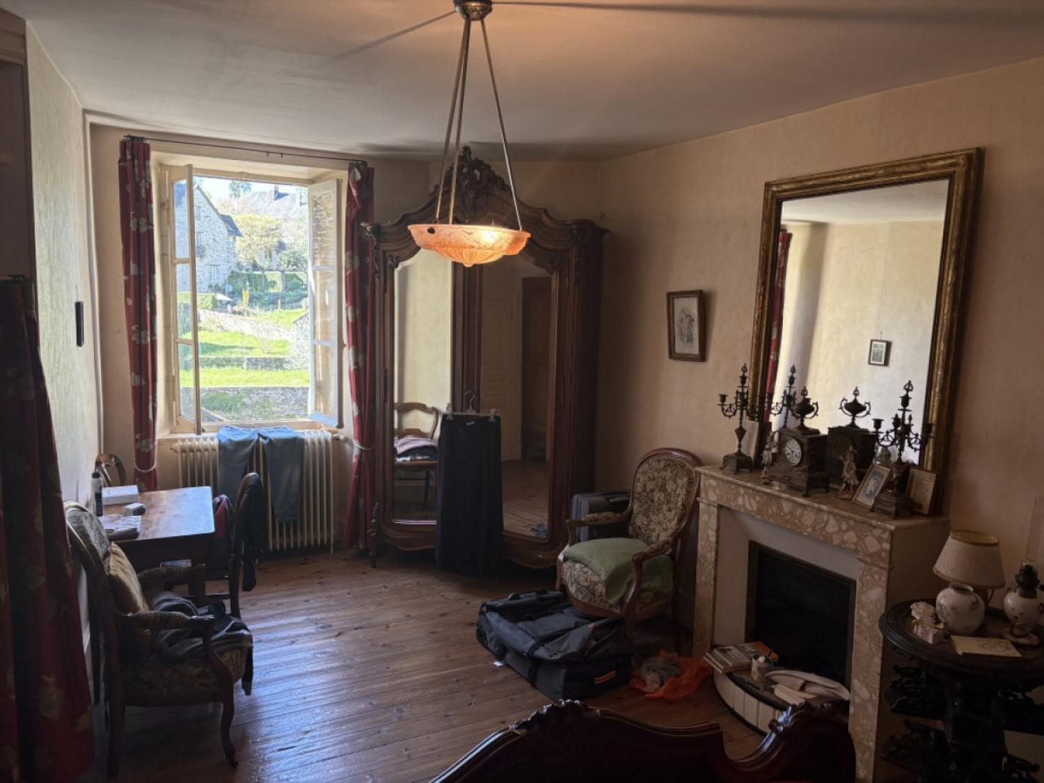 à vendre maison de village Ségur-le-Château Corrèze 13