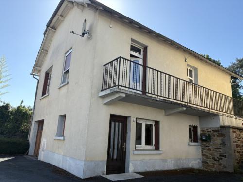 Saint-Sornin-Lavolps Corrèze maison de village foto 7422359