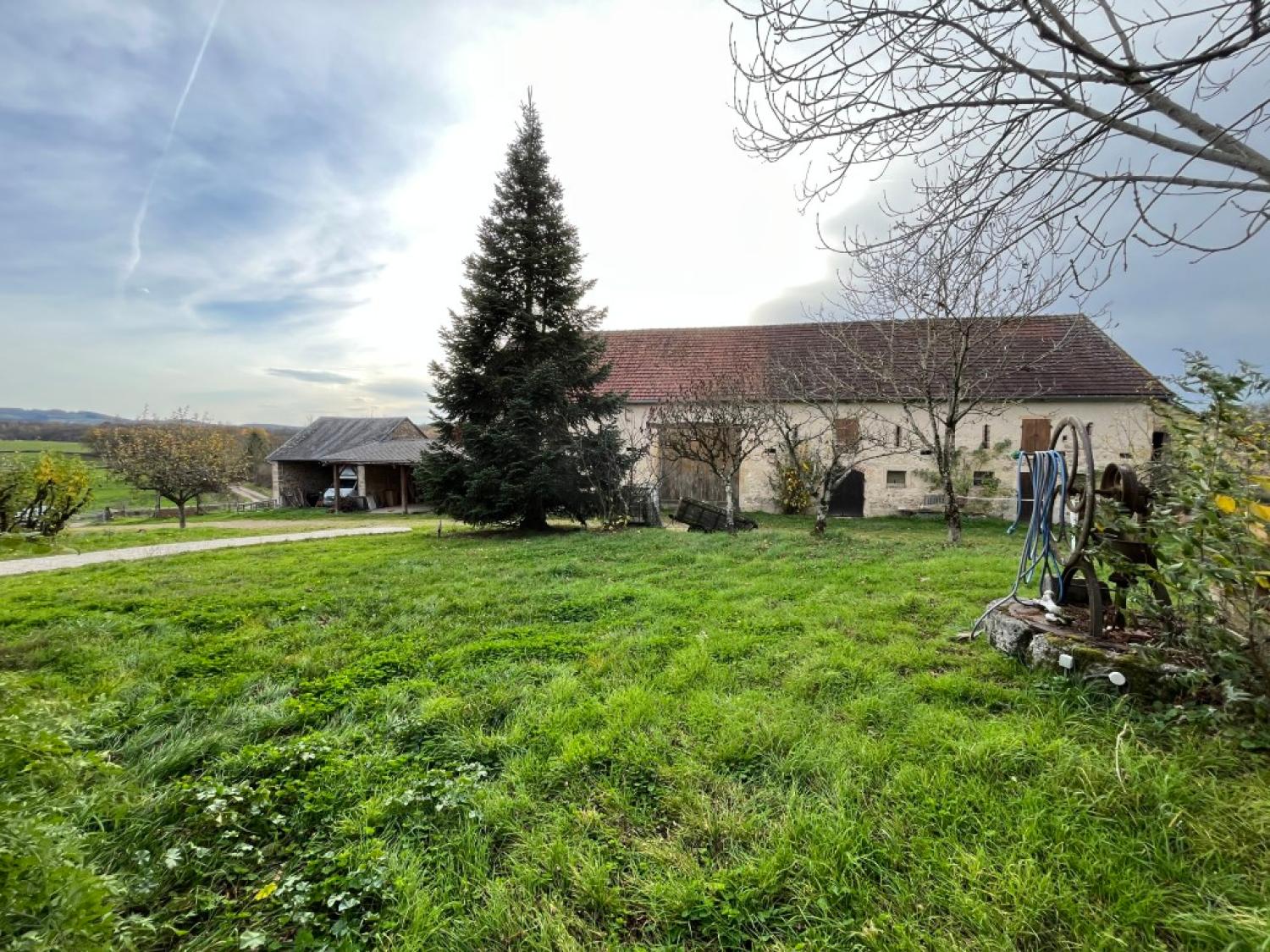  à vendre maison avec gîte Saint-Hilaire-en-Morvan Nièvre 2