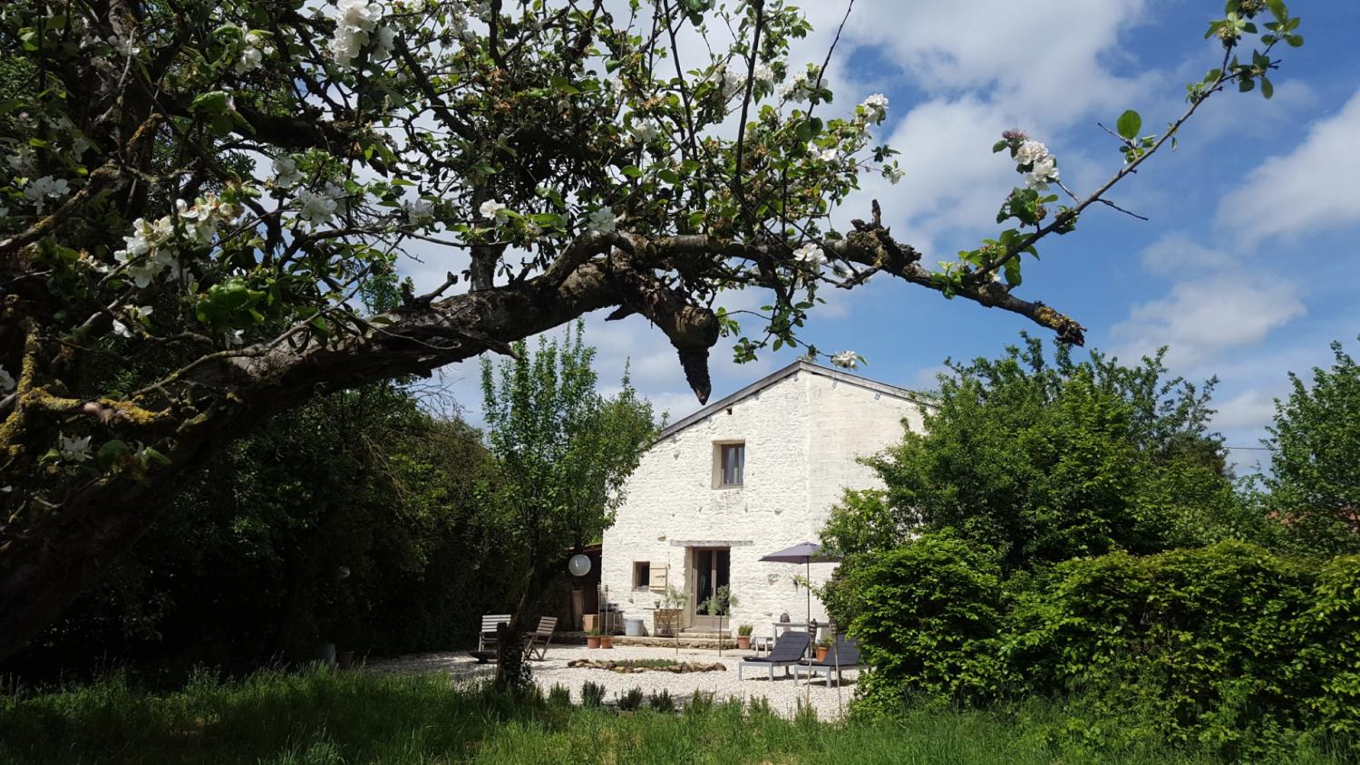  à vendre gîtes/ chambres d'hôtes Autréville-Saint-Lambert Meuse 18