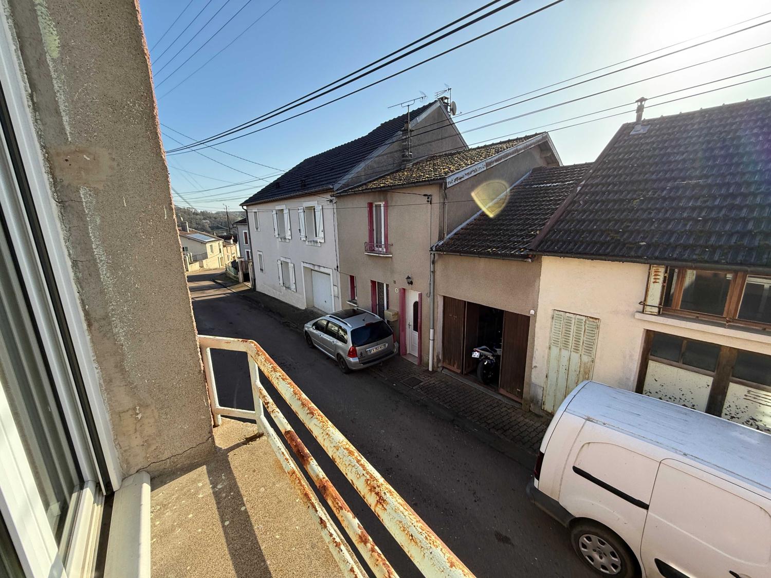 à vendre maison Bourbonne-les-Bains Haute-Marne 18