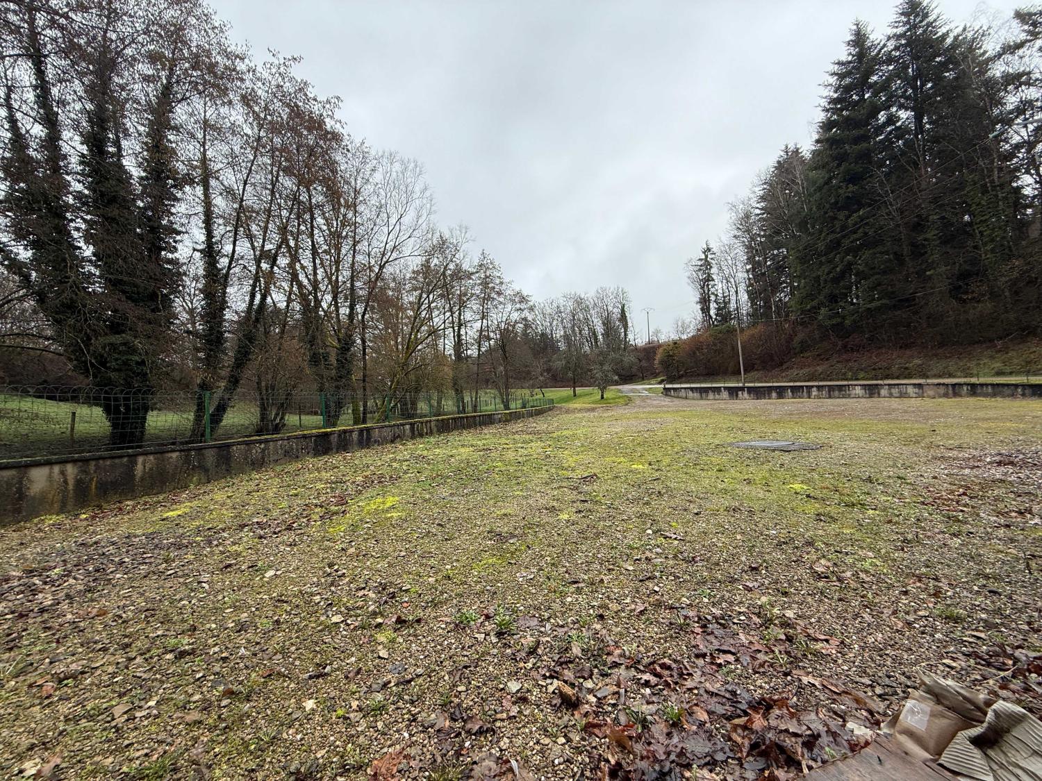  à vendre gîtes/ chambres d'hôtes Viviers-le-Gras Vosges 37