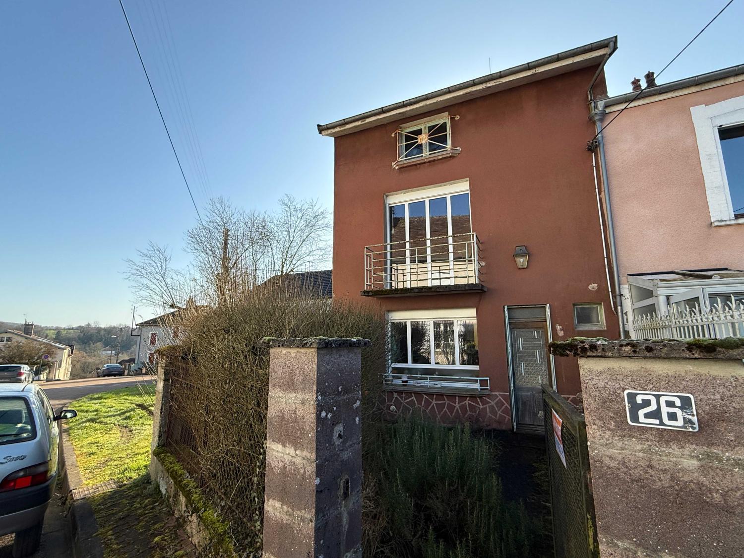 à vendre maison Bourbonne-les-Bains Haute-Marne 1