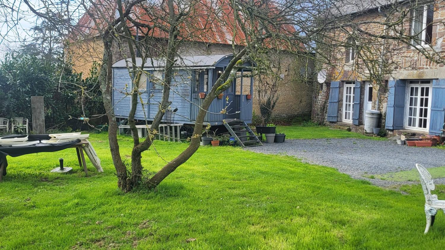  à vendre maison indépendant Saint-Denis-le-Gast Manche 3